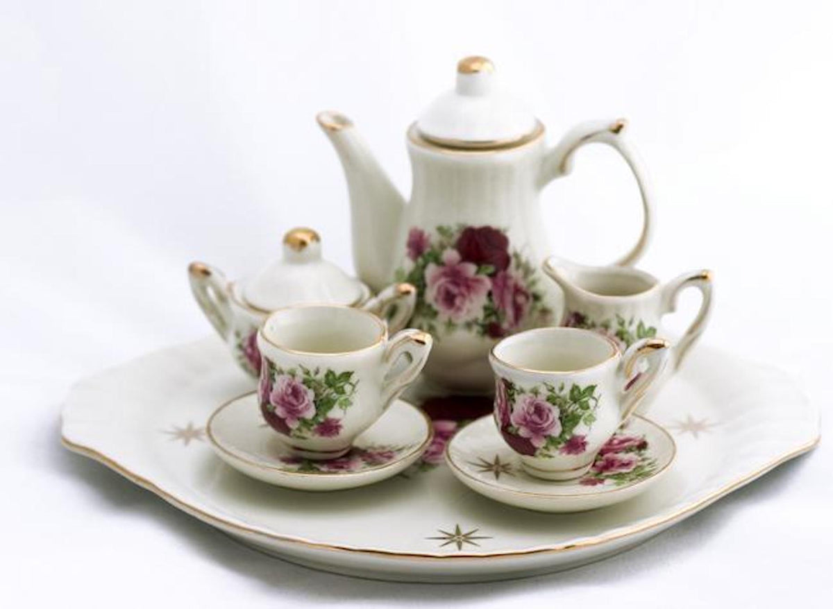 The Best Teas for a Porcelain Teapot